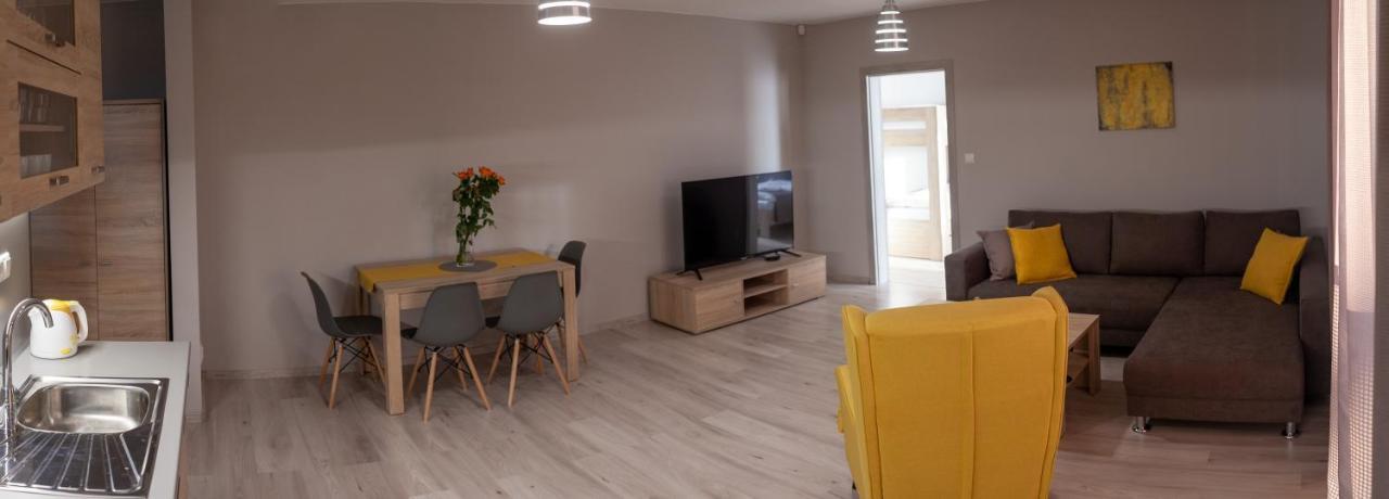 City Apartments Liptovsky Mikulas Exterior foto