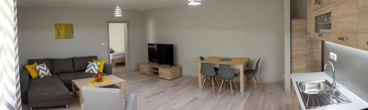 City Apartments Liptovsky Mikulas Exterior foto